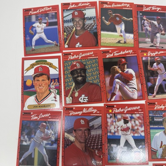 1990 Donruss Baseball Trading Card Lot Of 32 Cards Assorted Players‎ - Picture 1 of 13